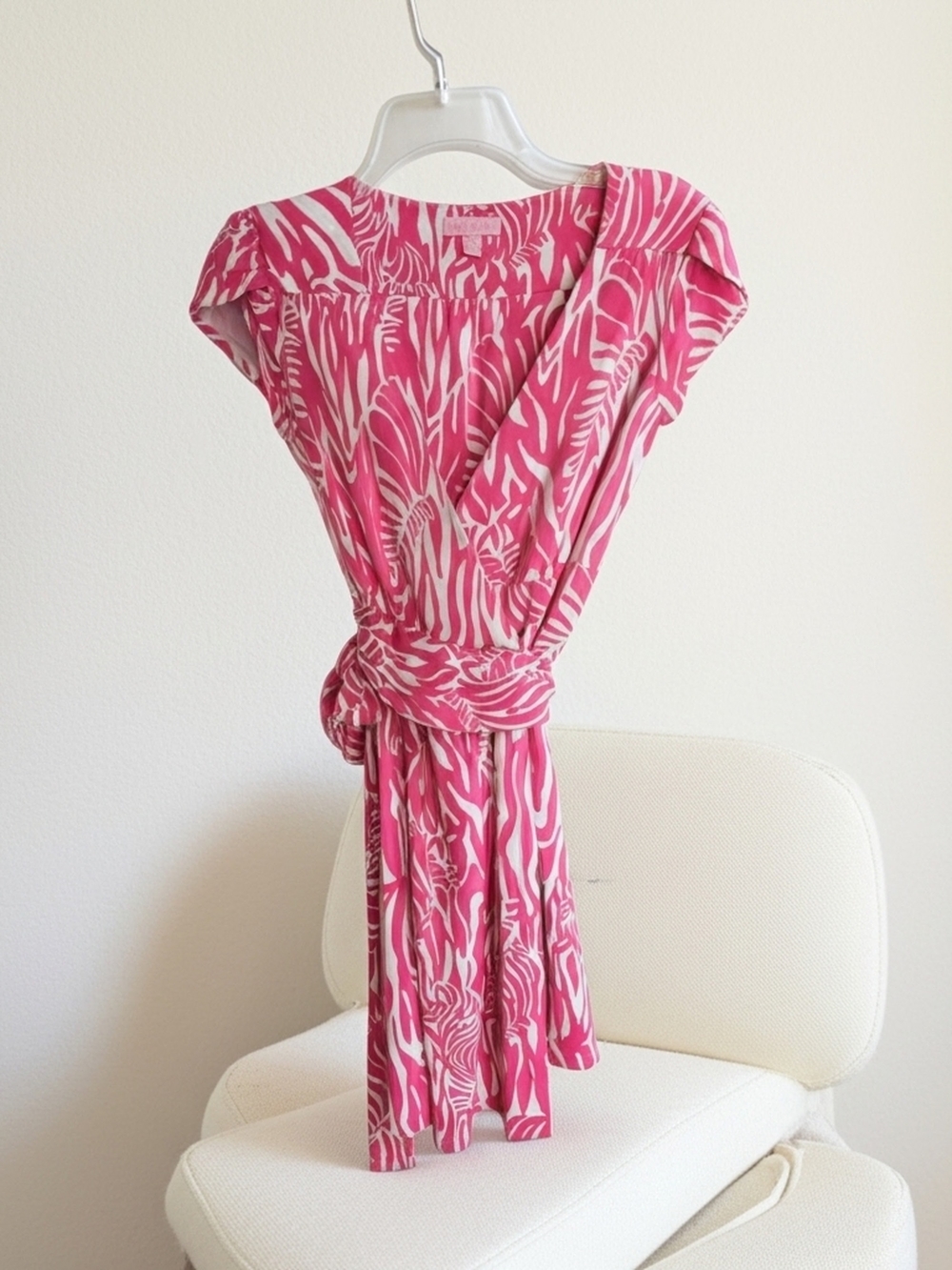 Lilly Pulitzer Vibrant Pink and White Zebra Print Cap Sleeve Wrap Dress -Size XS